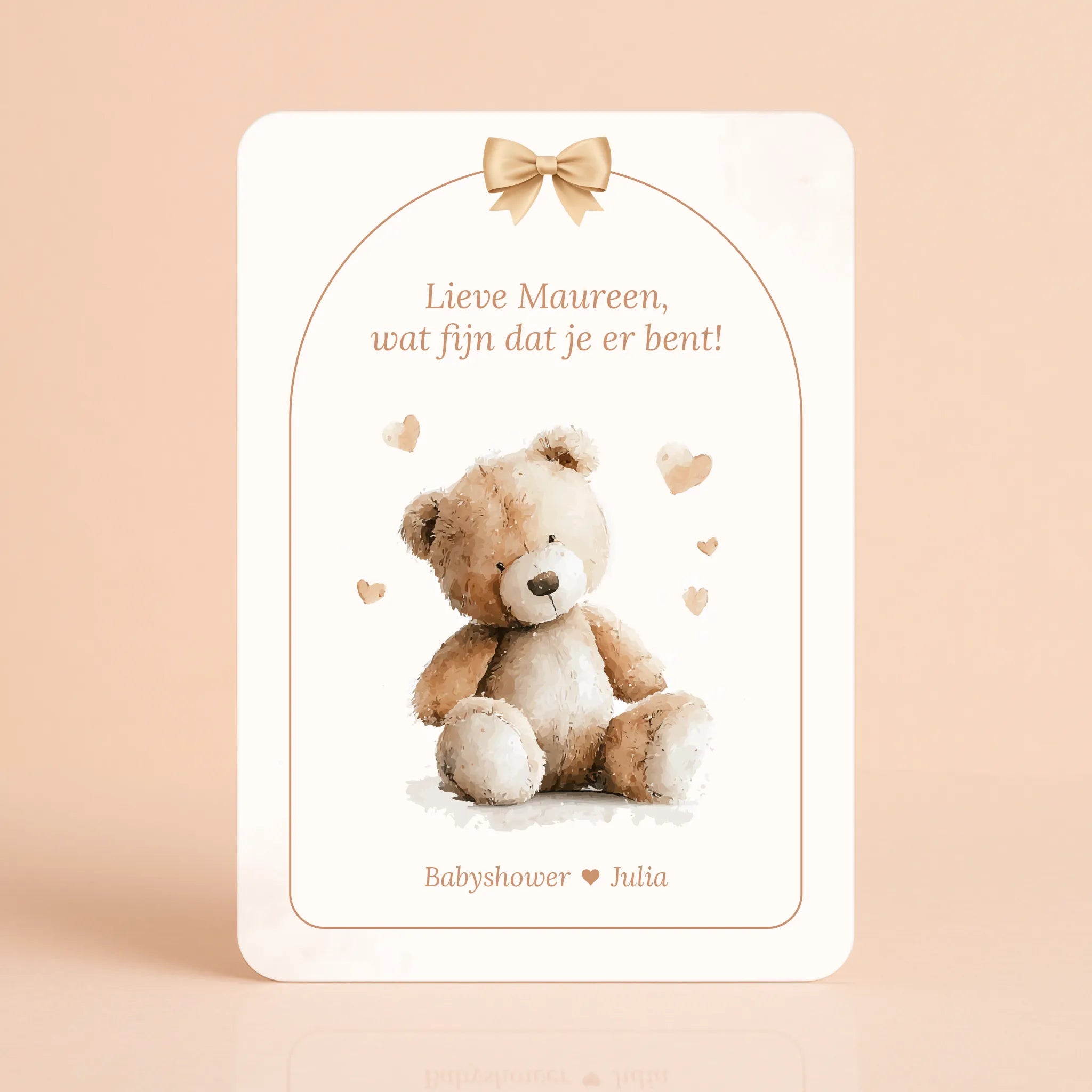 Babyshower welkomstbord Boho Beige met Beertje – gepersonaliseerde naamkaart voor gasten, gedrukt op stevig papier, Studio Miron